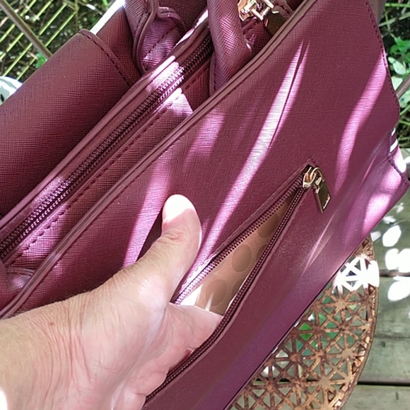 NWOT Kate Spade ♠️ Shoulder Bag & FREE Wallet - Picture 4 of 15